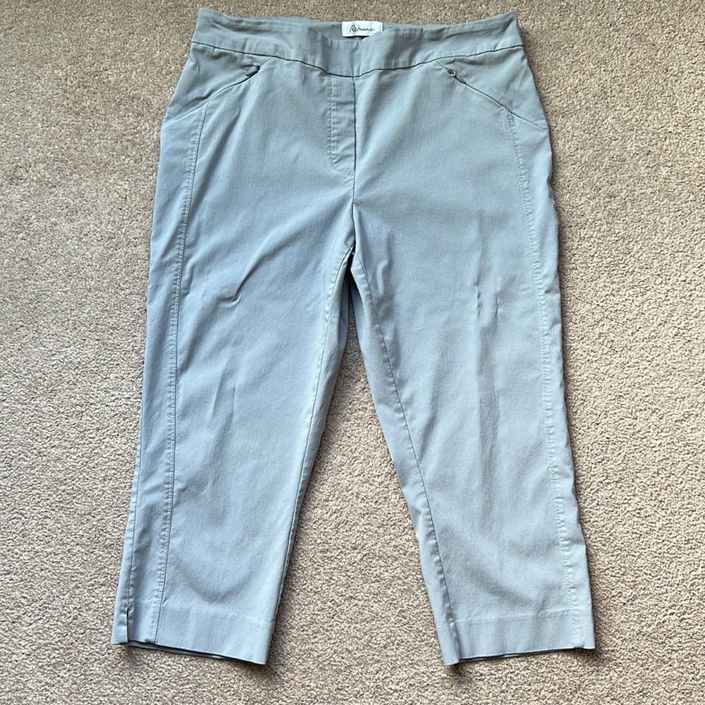 Reitmans Capri pants